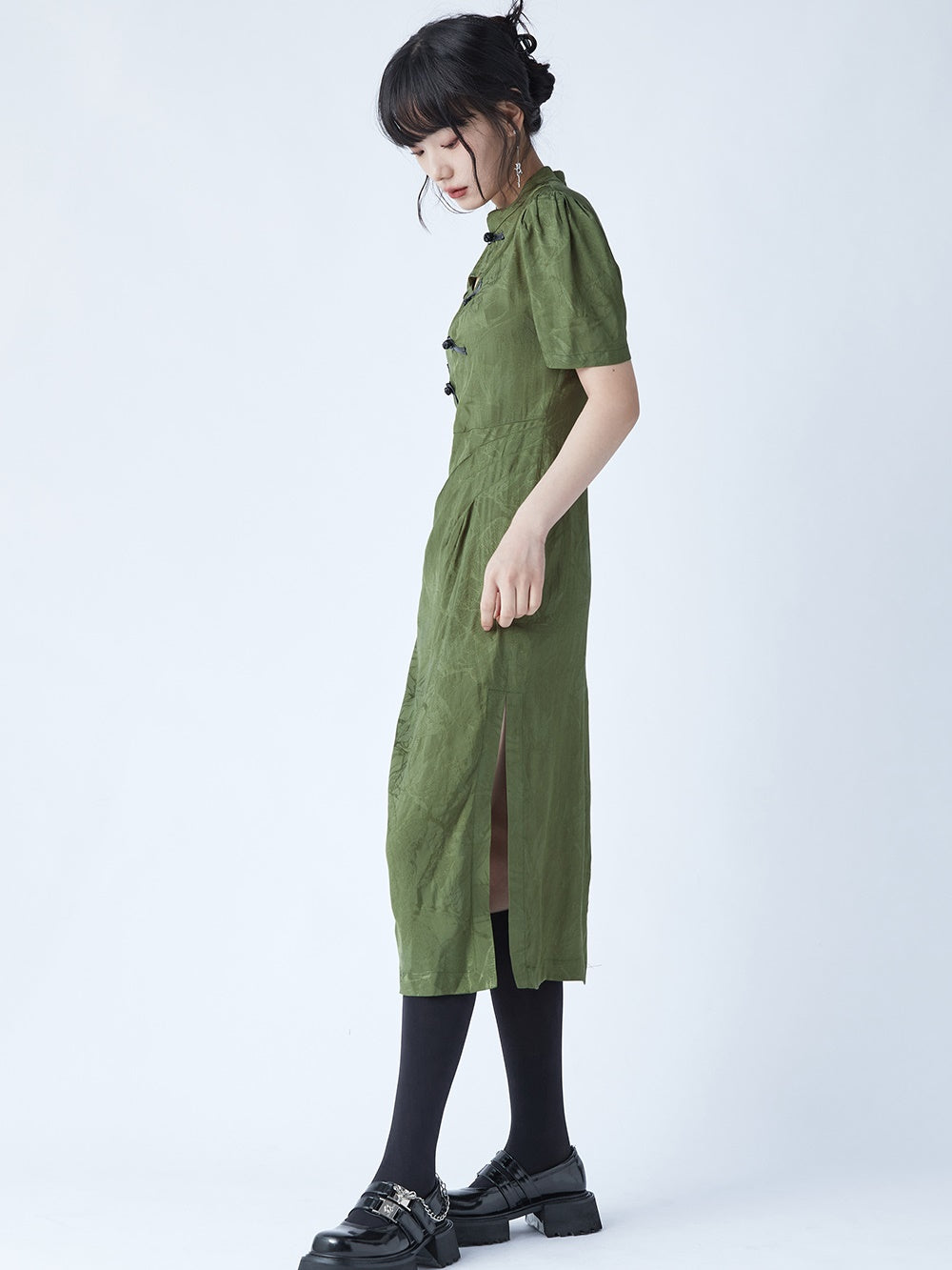 Chinese Style Bamboo Leaf Hollow Buckle A-line Dress