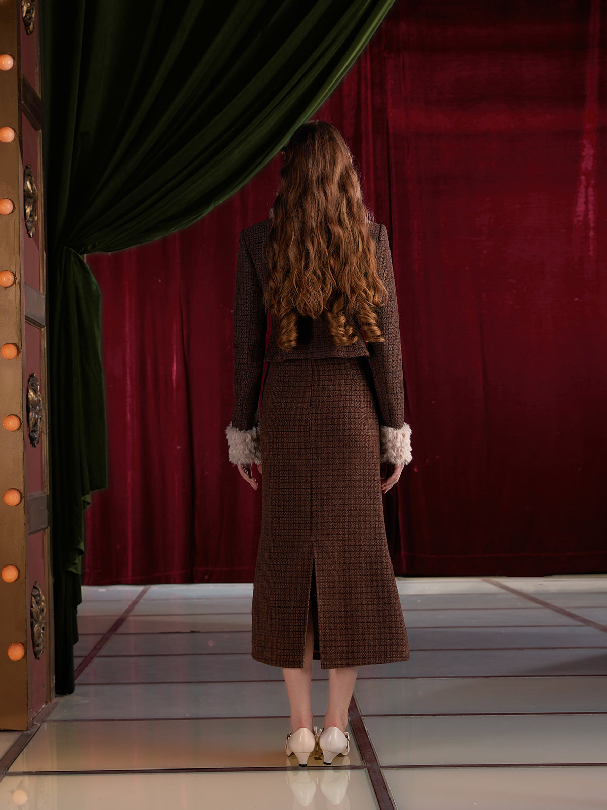 Tweed Style Fur Collar Jacket & Mermaid Skirt