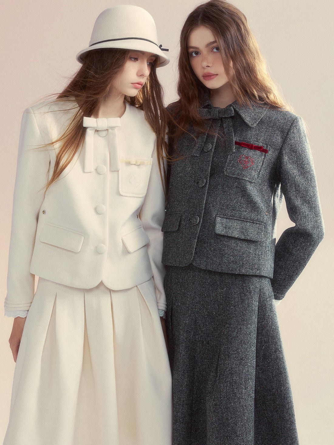 Ruban à broderie Veste courte et jupe plissée de la longueur