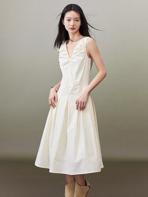 V-Neck Sleevess Tuck 원피스