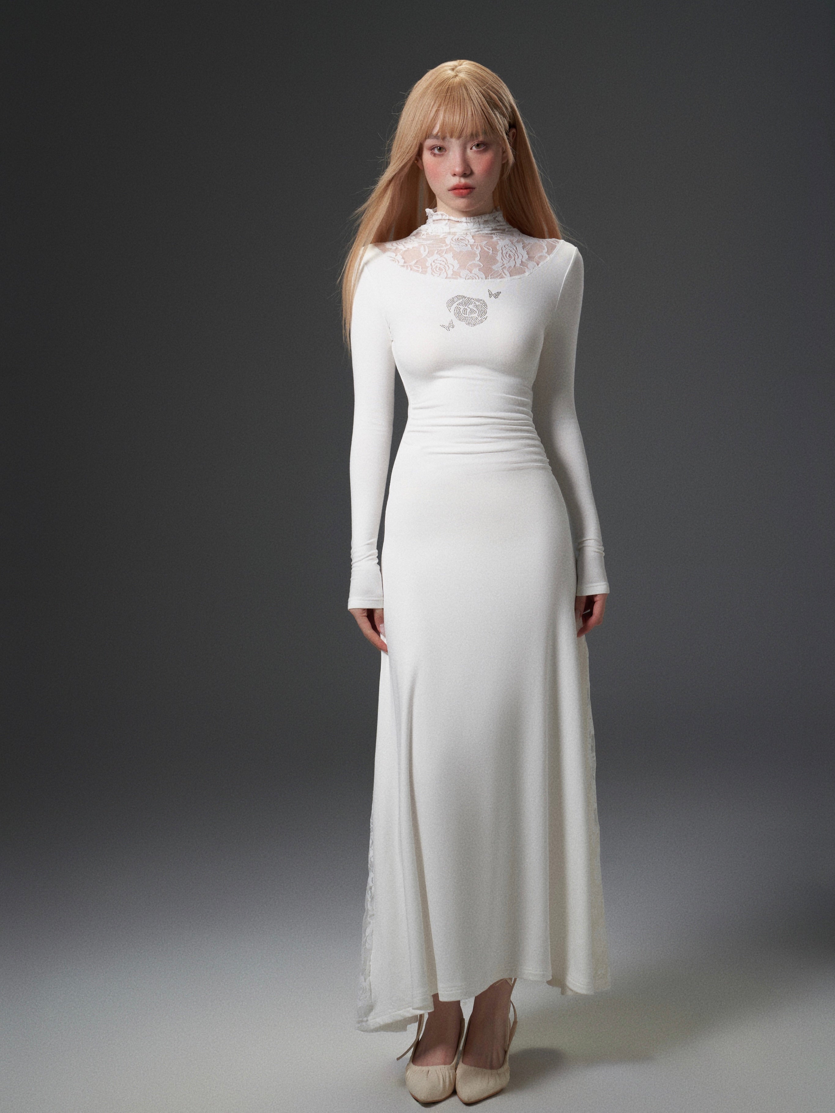 Rosenspitzenspleißen bodender lang langes, langes Einteiler