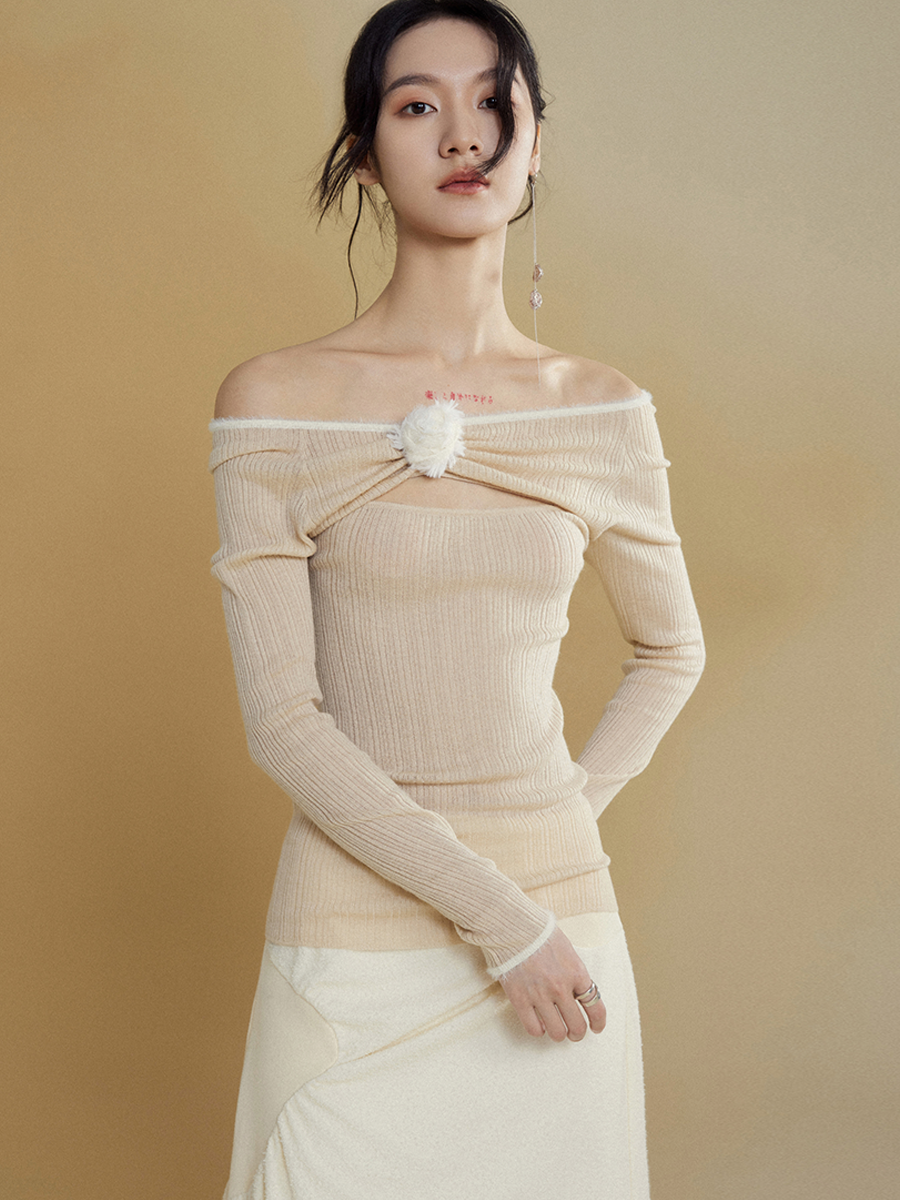Furry Flower Brooch & Lariette