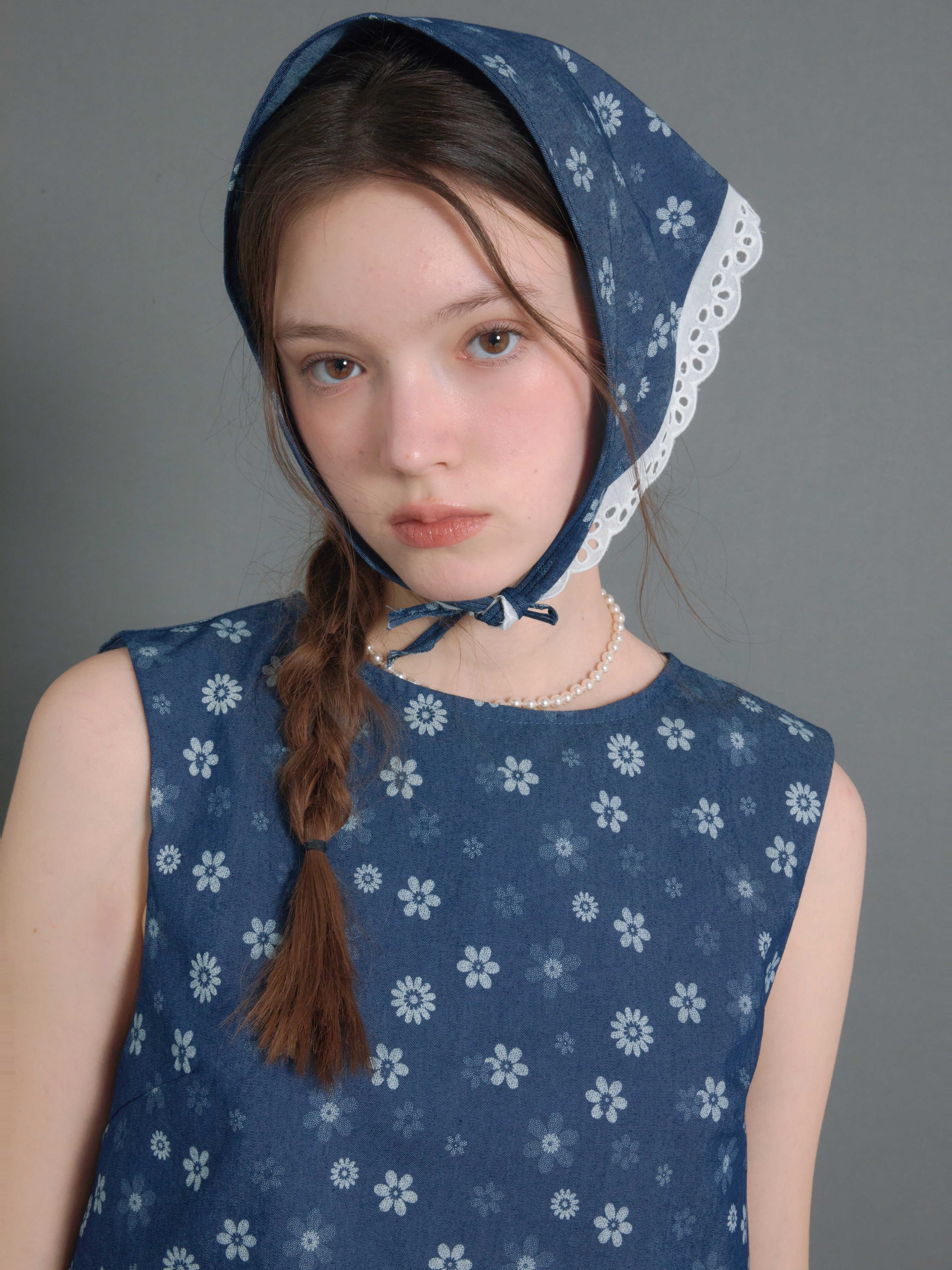 Flower Denim Sleeveless Back Ribbon Top & Gather Fluffy Skirt