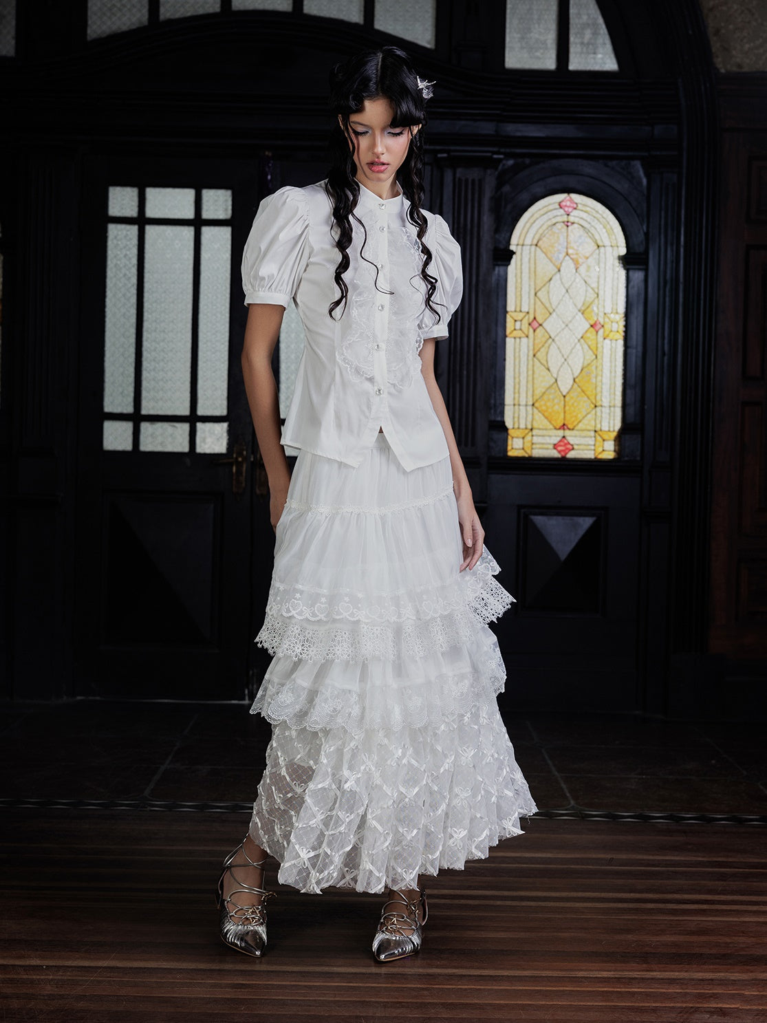 Lace Pearl Buckle Waist Shirt & Lace Cake Skirt