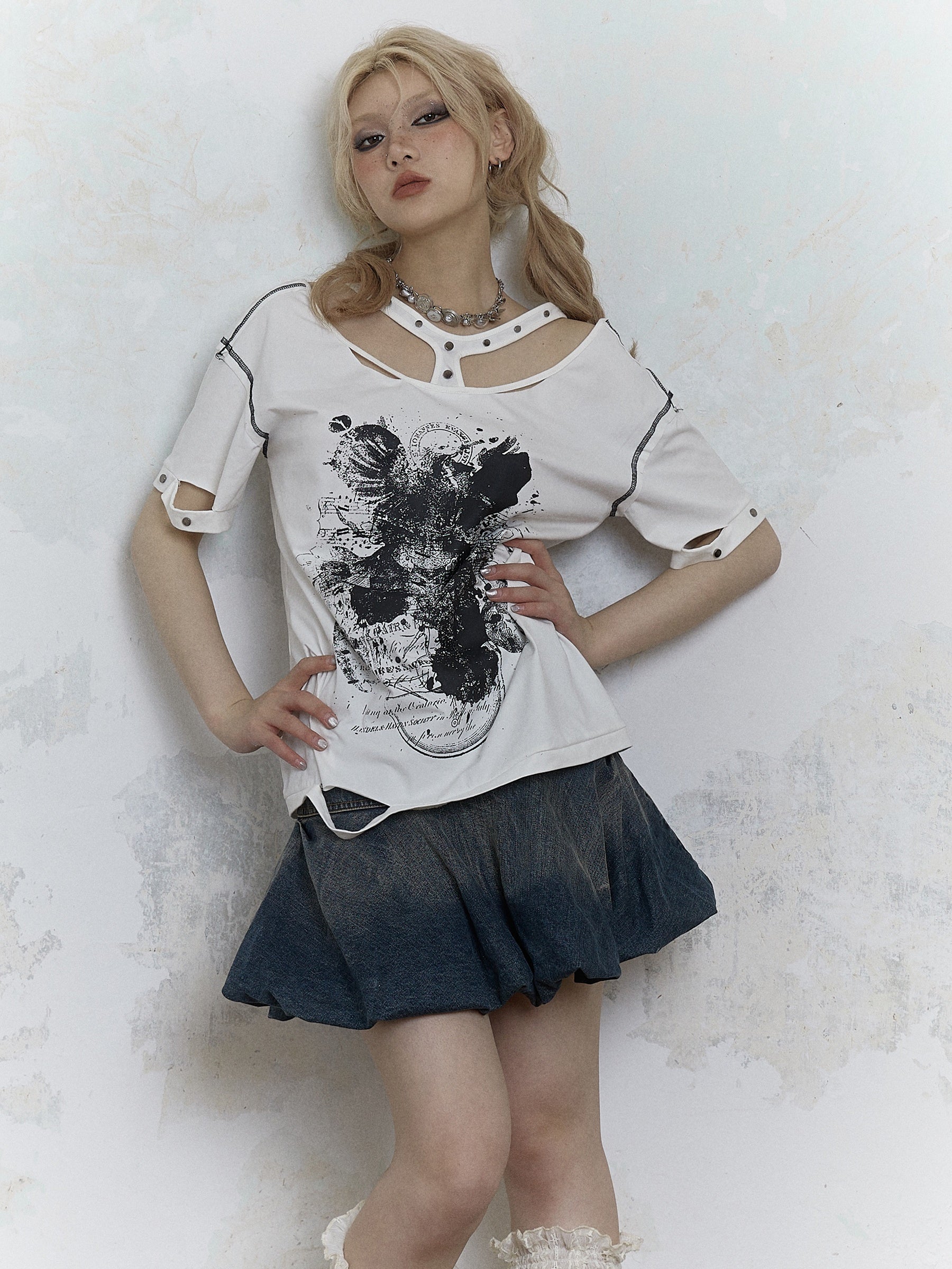 Hollow Front And Back Loose Printed Hole T-shirt