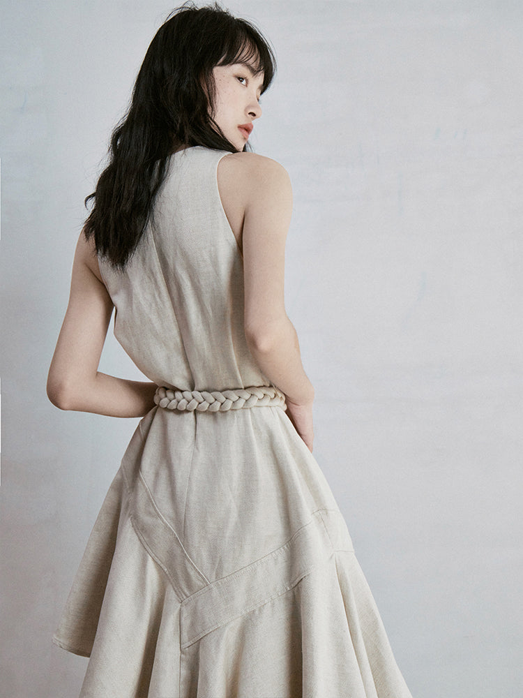 V-Ausschnitt unregelmäßiger Saum-ärmelloses Kleid