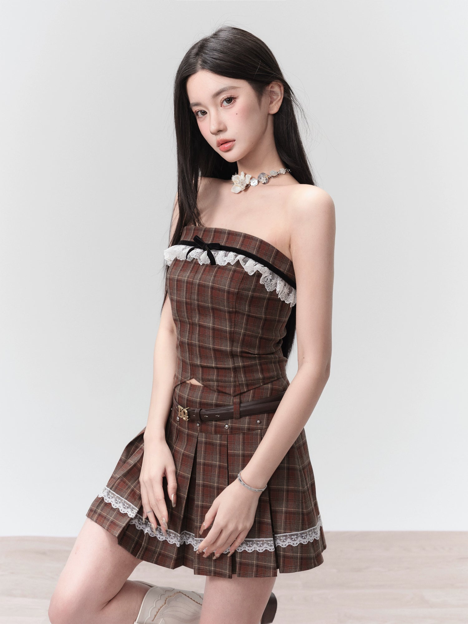 Retro Plaid Tube Top & College Style Pleated Skirt