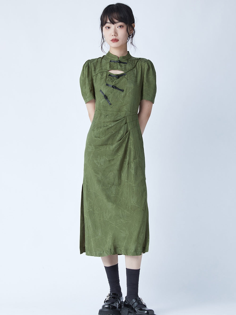 Chinese Style Bamboo Leaf Hollow Buckle A-line Dress
