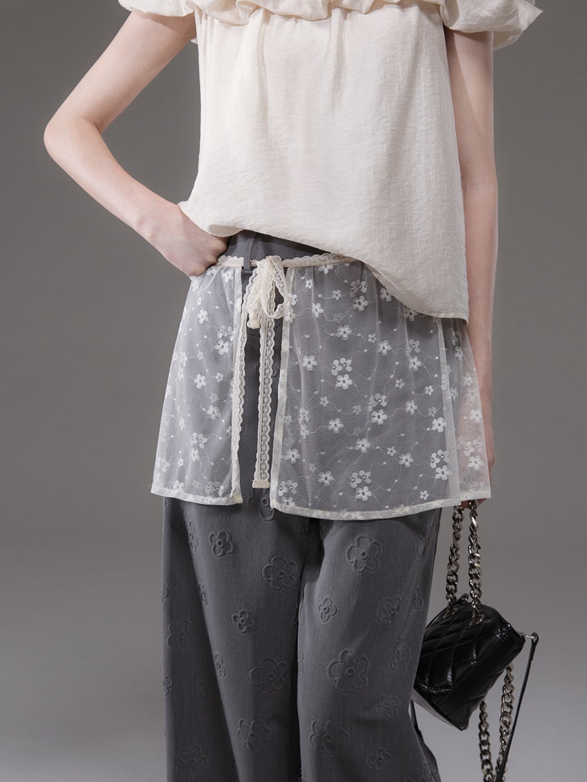 Flower Bud Off-shoulder Shirt & Lace Apron Set-up