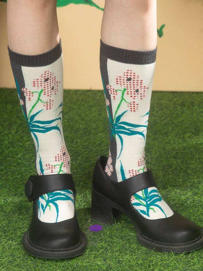 Phalaenopsis Jacquard Mid-calf Socks