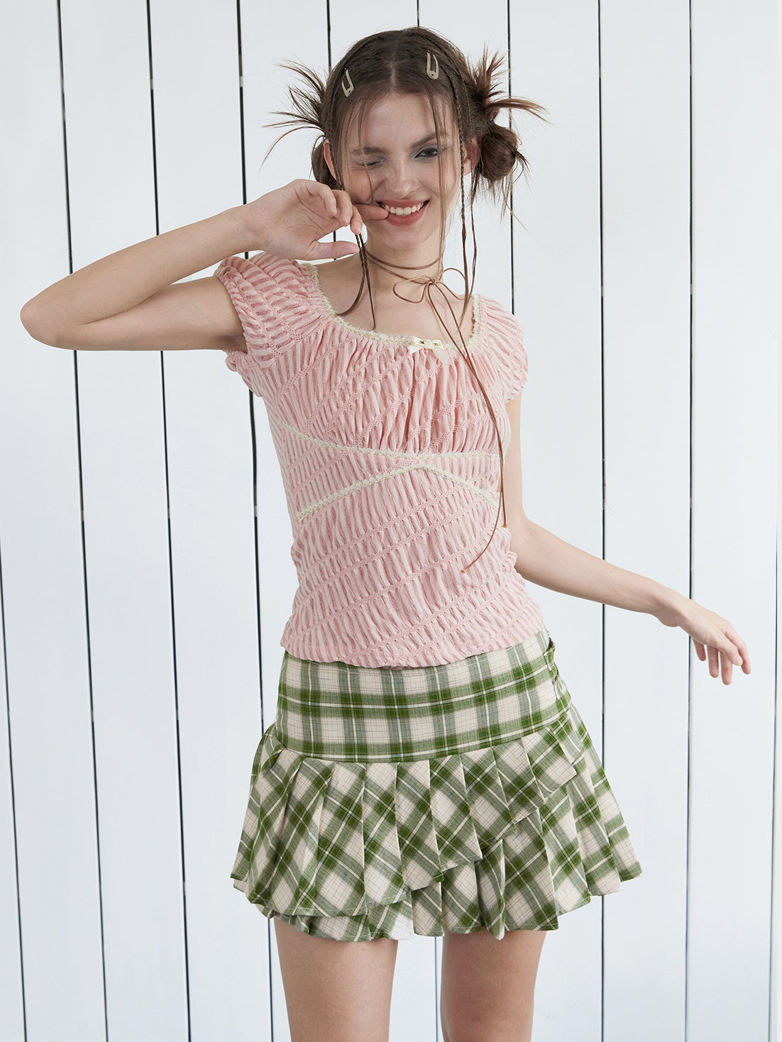 Plaid Asymmetric Pleated Skirt