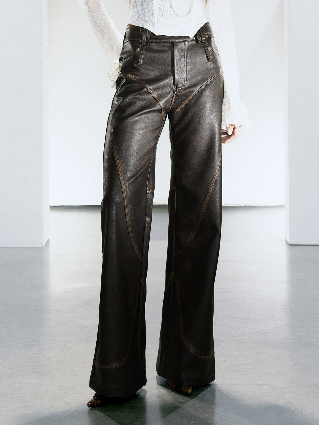 Distressed Retro Color-washed Leather Pants