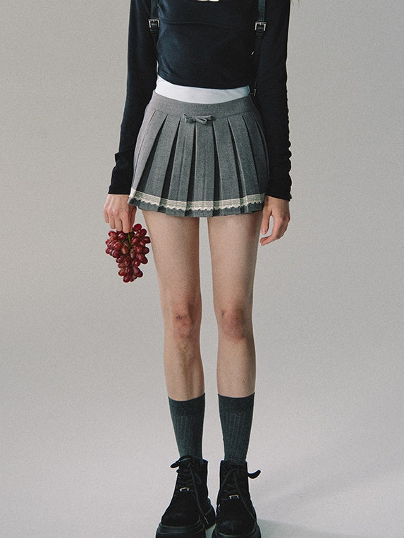 College Low-waisted Pleated Mini Skirt