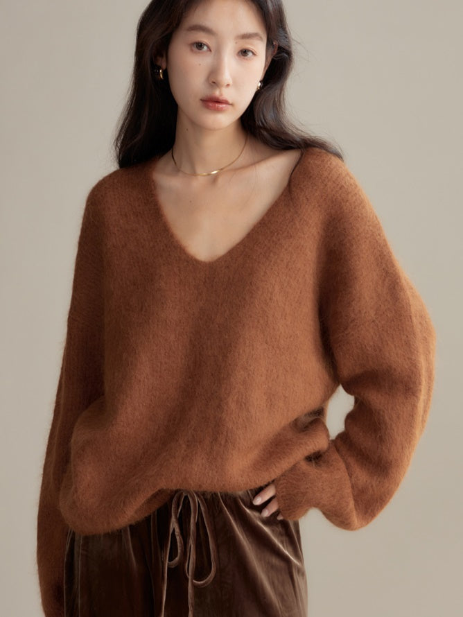 V-Neck Pullover Sweater & Halter Neck Knitted Dress