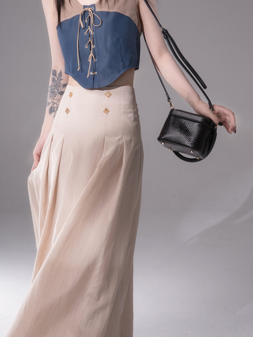 꼬집음 발목 치마