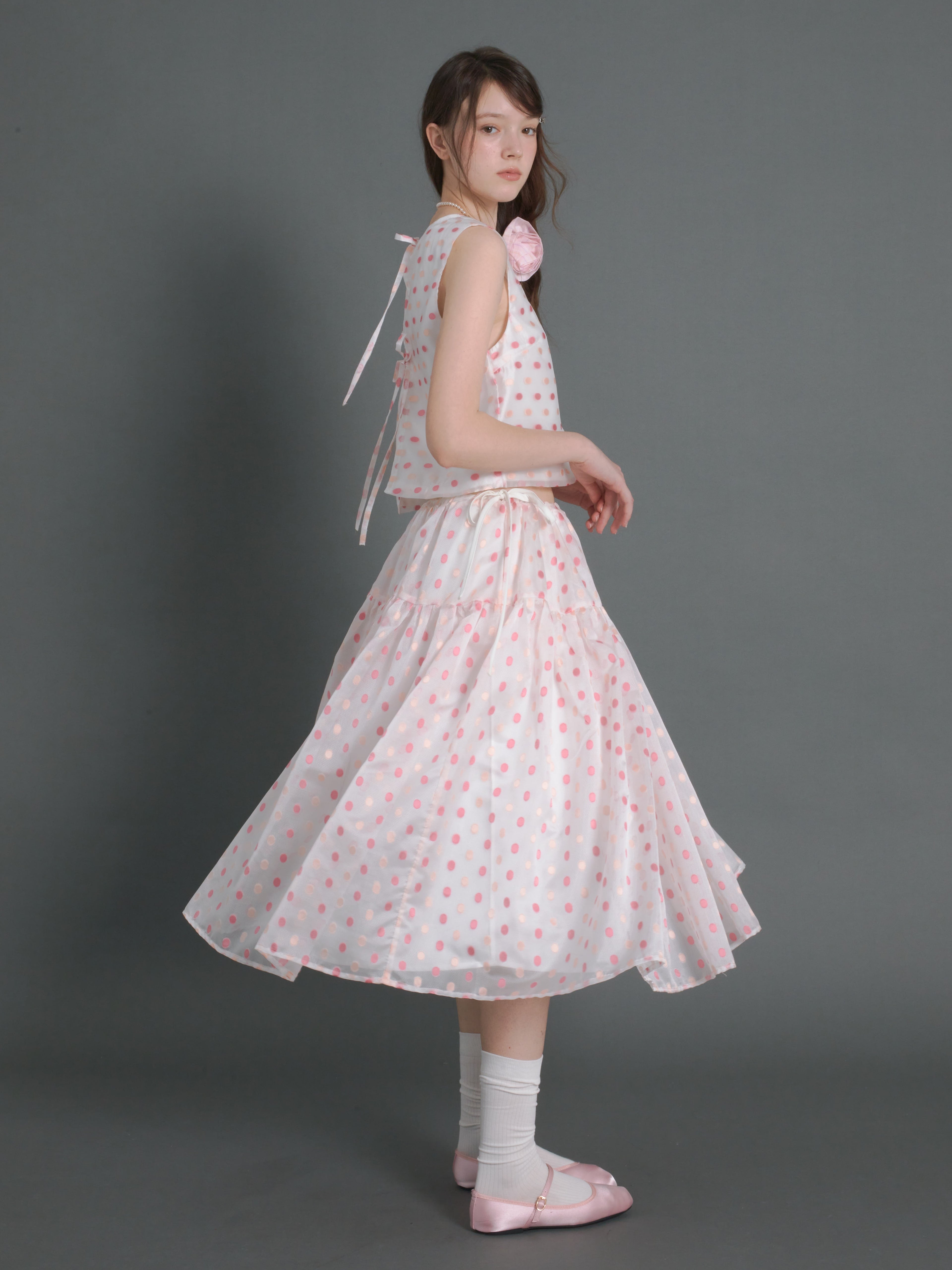 Polka Dot Sleeveless Back Ribbon Top & Gather Fluffy Skirt