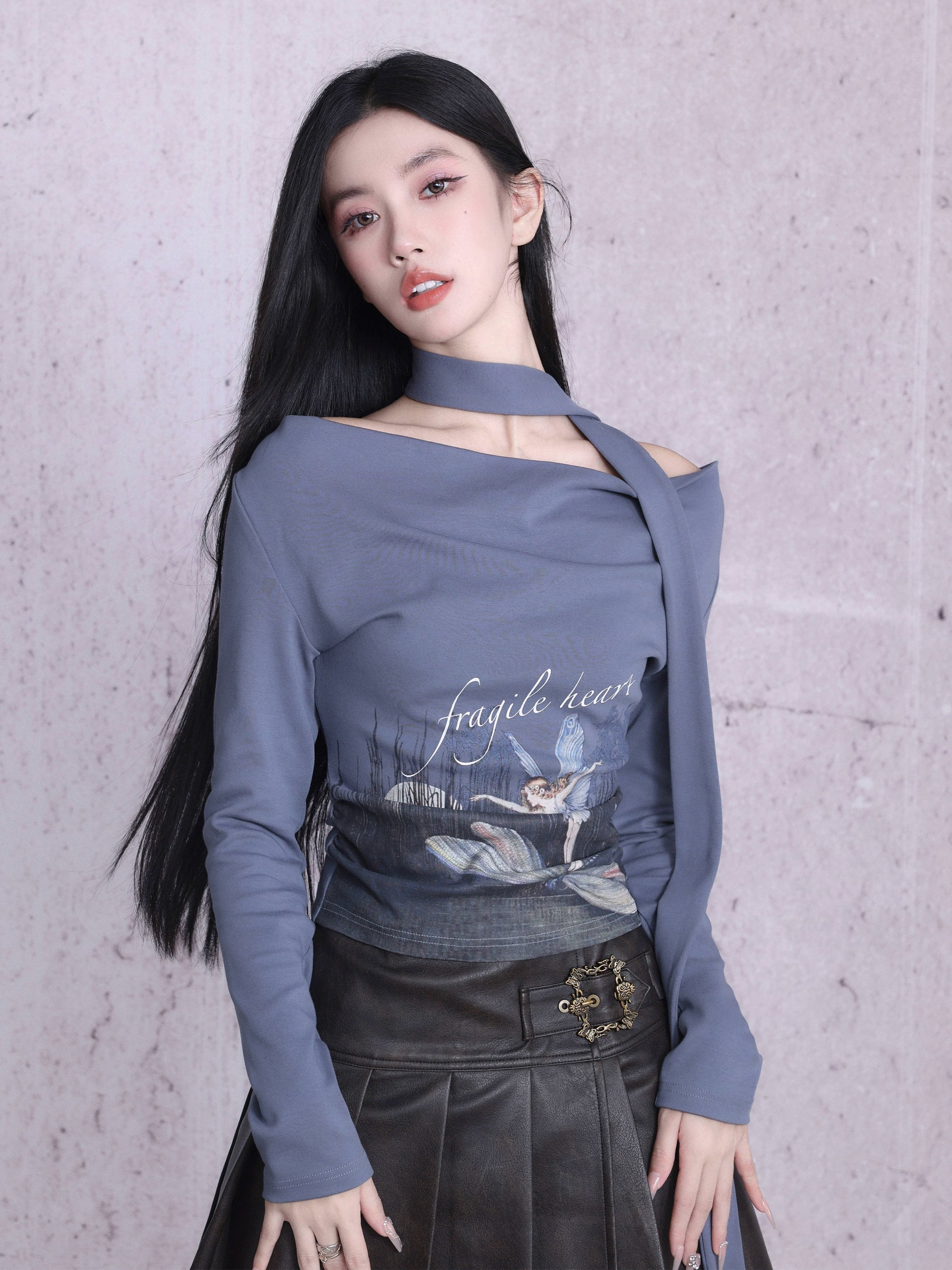 Printed Long-sleeved Swing Neck T-shirt