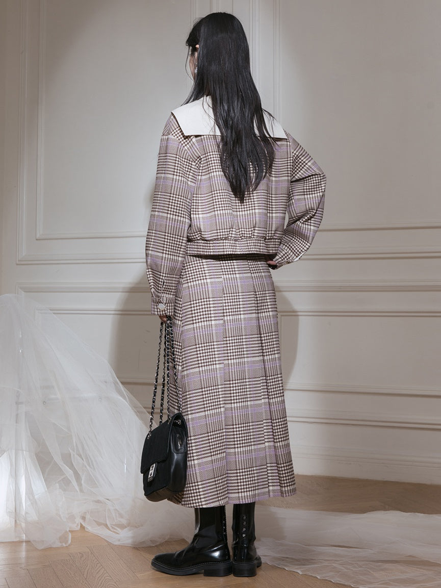 Navy Collar Plaid Short Jacket & A-Line Pleated Skirt