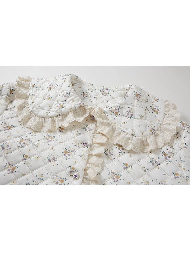 Veste matelassée en dentelle florale et jupe courte