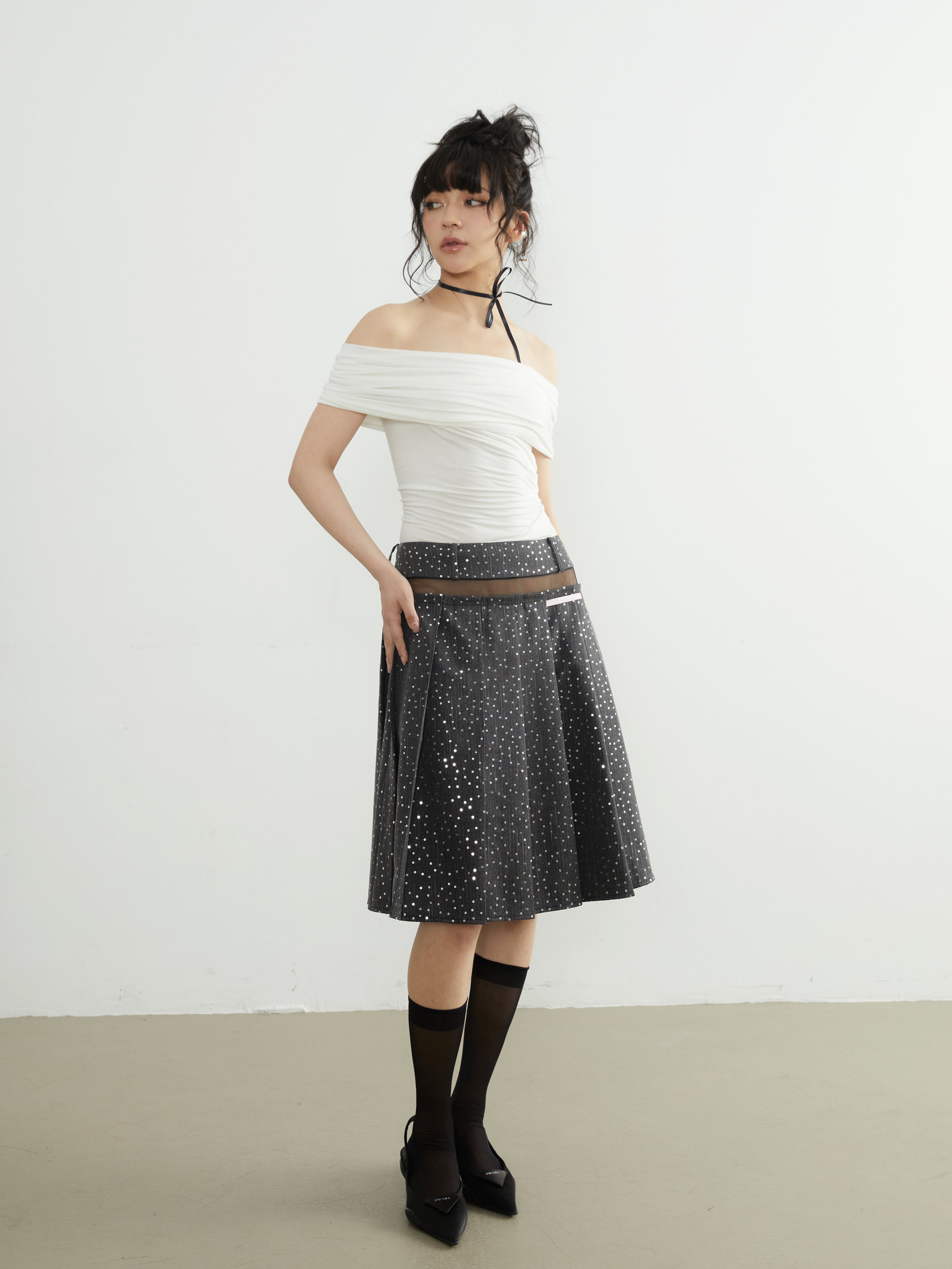 Waistless Sparkling Sequin Pleat Skirt