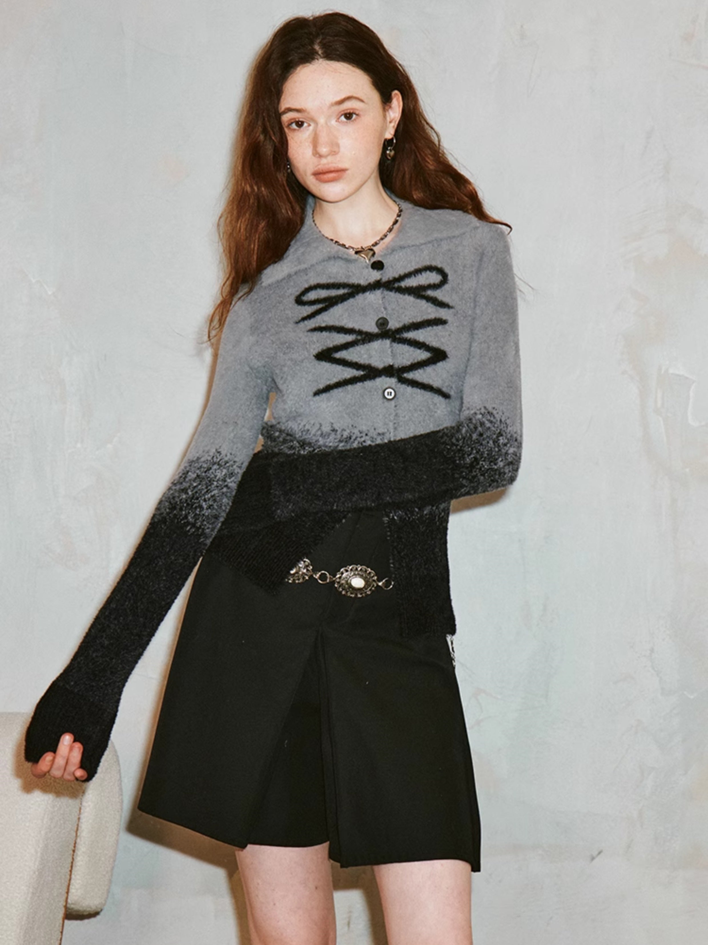 Drucken gedruckte Dachstrick -Strickjacke mit Ablaufbogen gedruckt