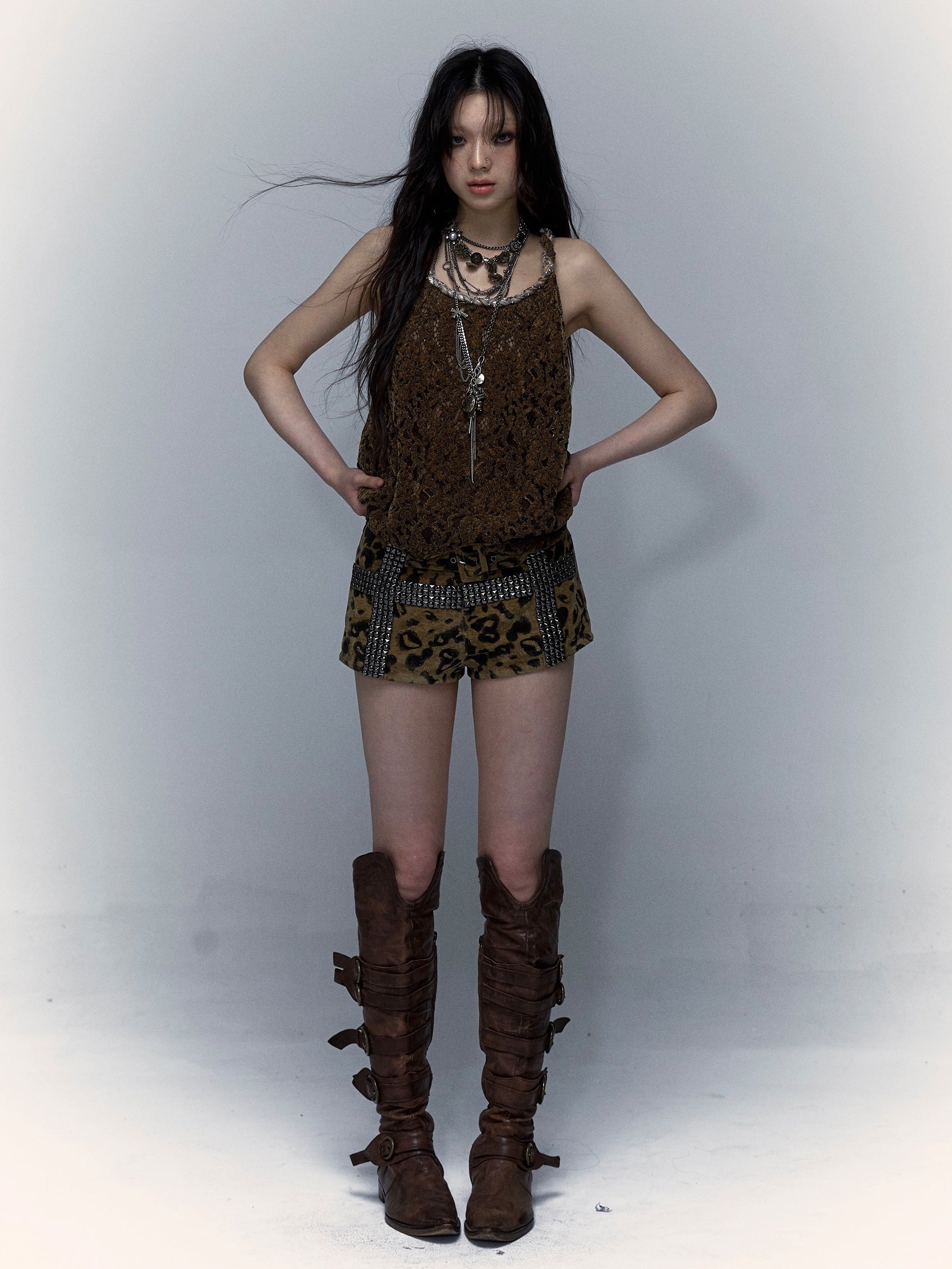 Stamping Rivets Leopard Print Hot Pants