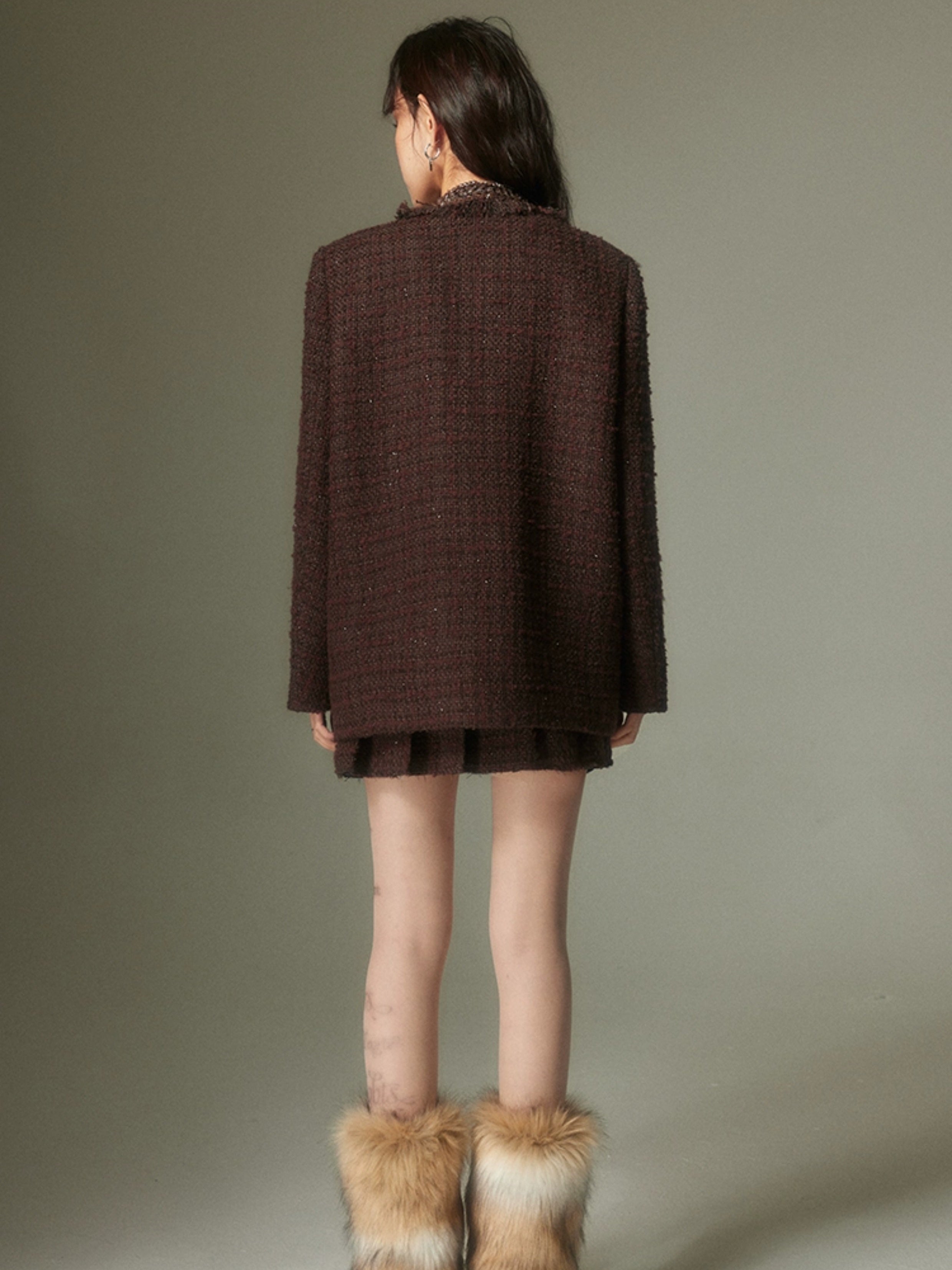 Nietglitter-Tweed-No-Kriechen-Jacke und Faltenrock