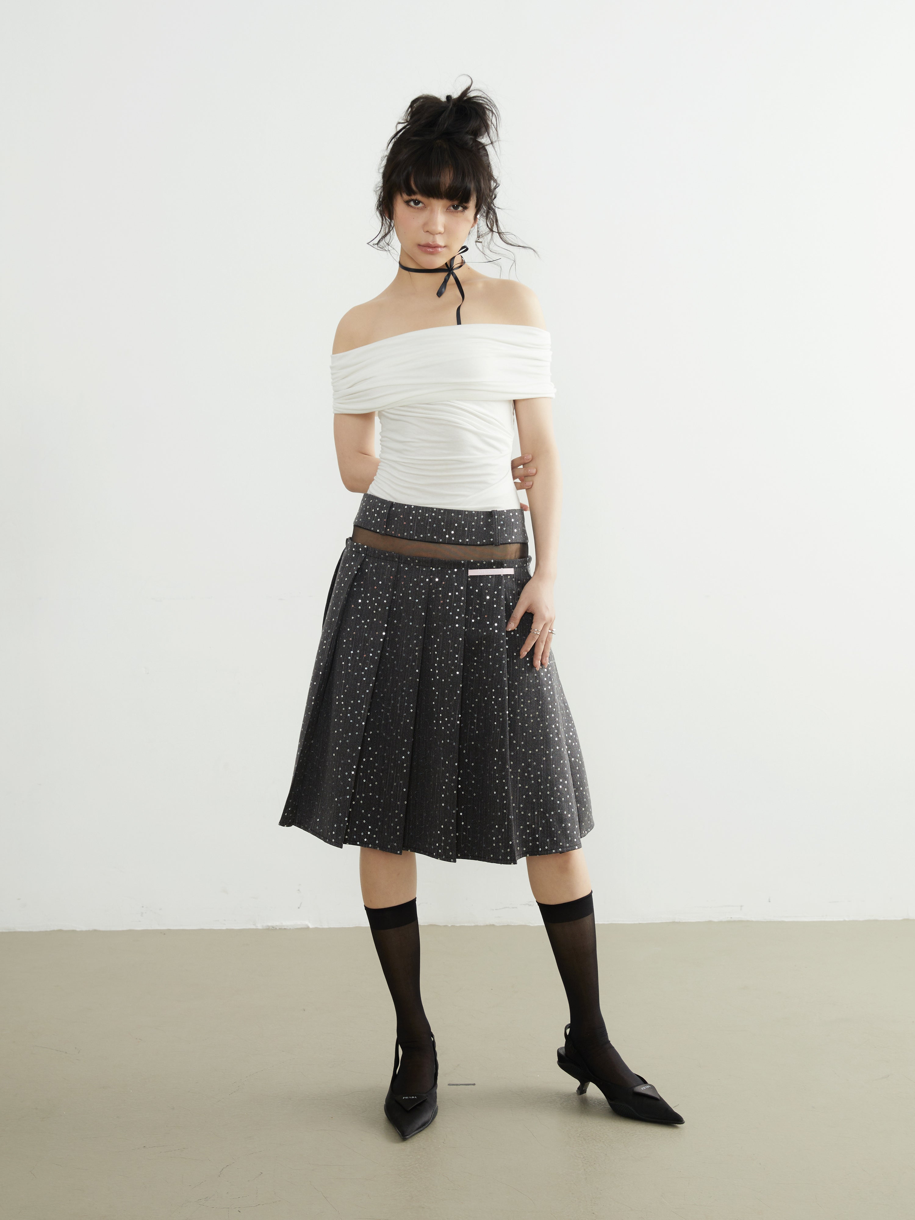 Waistless Sparkling Sequin Pleat Skirt