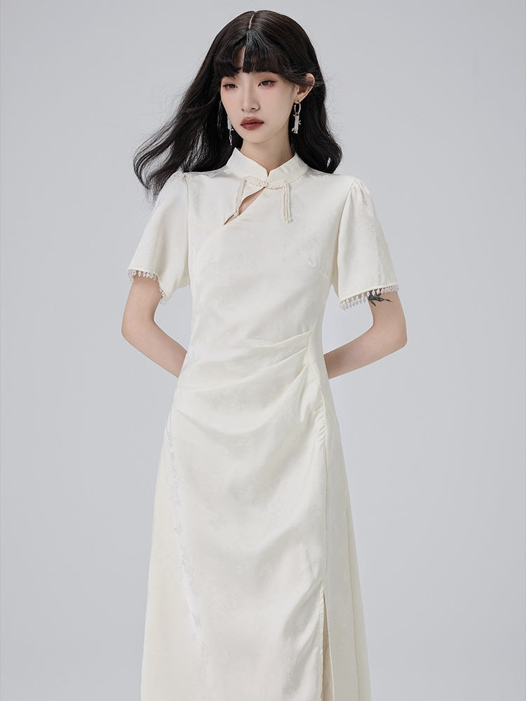 Cut-out Short-sleeved Cheongsam Slimt Dress