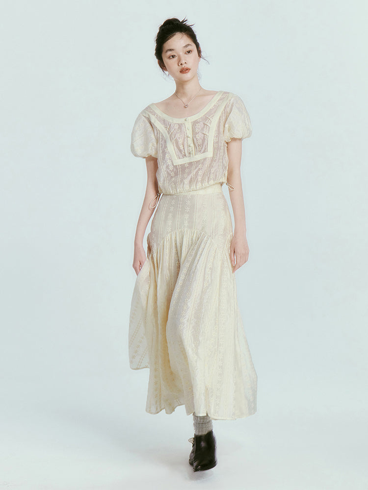 고전적인 3 차원 자수 스커트