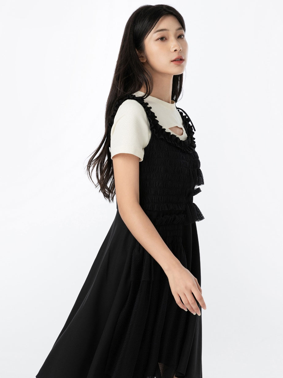 Mesh Stitching Suspender One-piece & Hollow T-Shirt Set-up