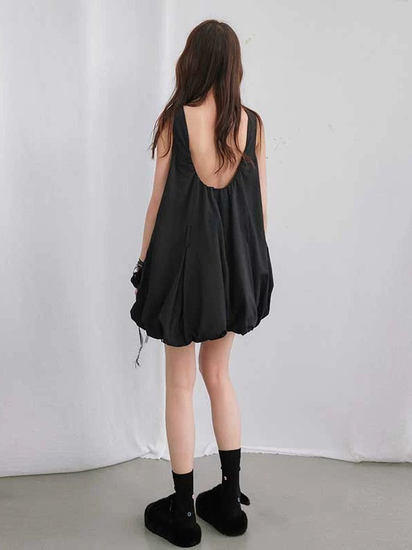 Backless Bud Cloud Sleeveless One-piece