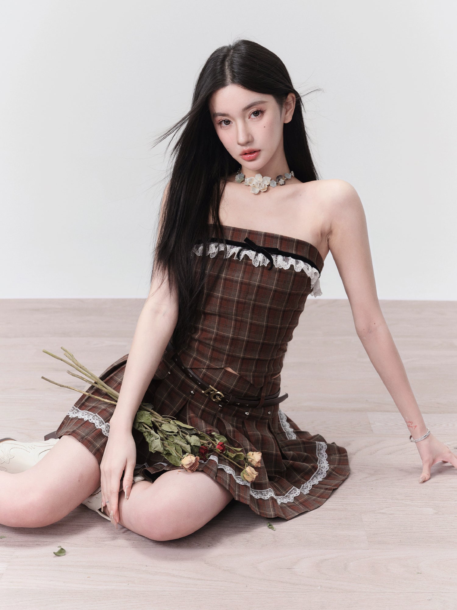 Retro Plaid Tube Top & College Style Pleated Skirt