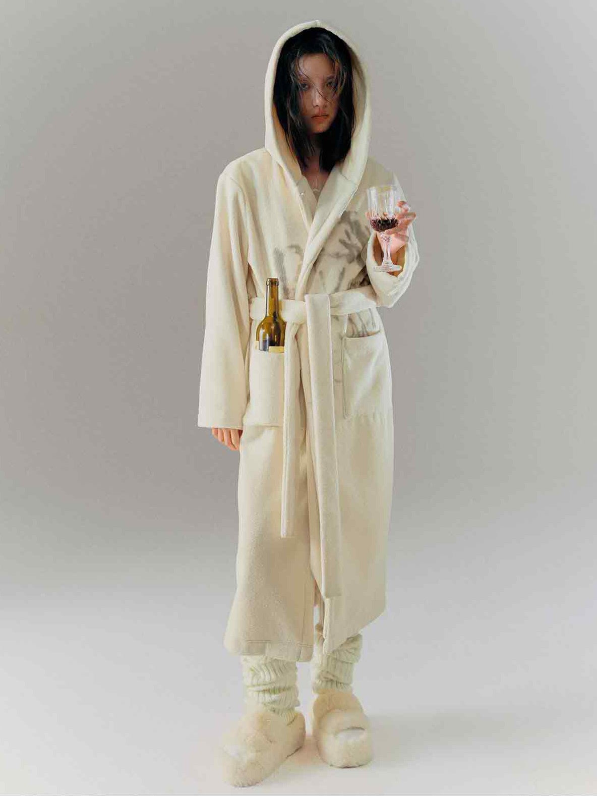 Lose Plüschgraffiti bedruckte Kapuze -Bademantel