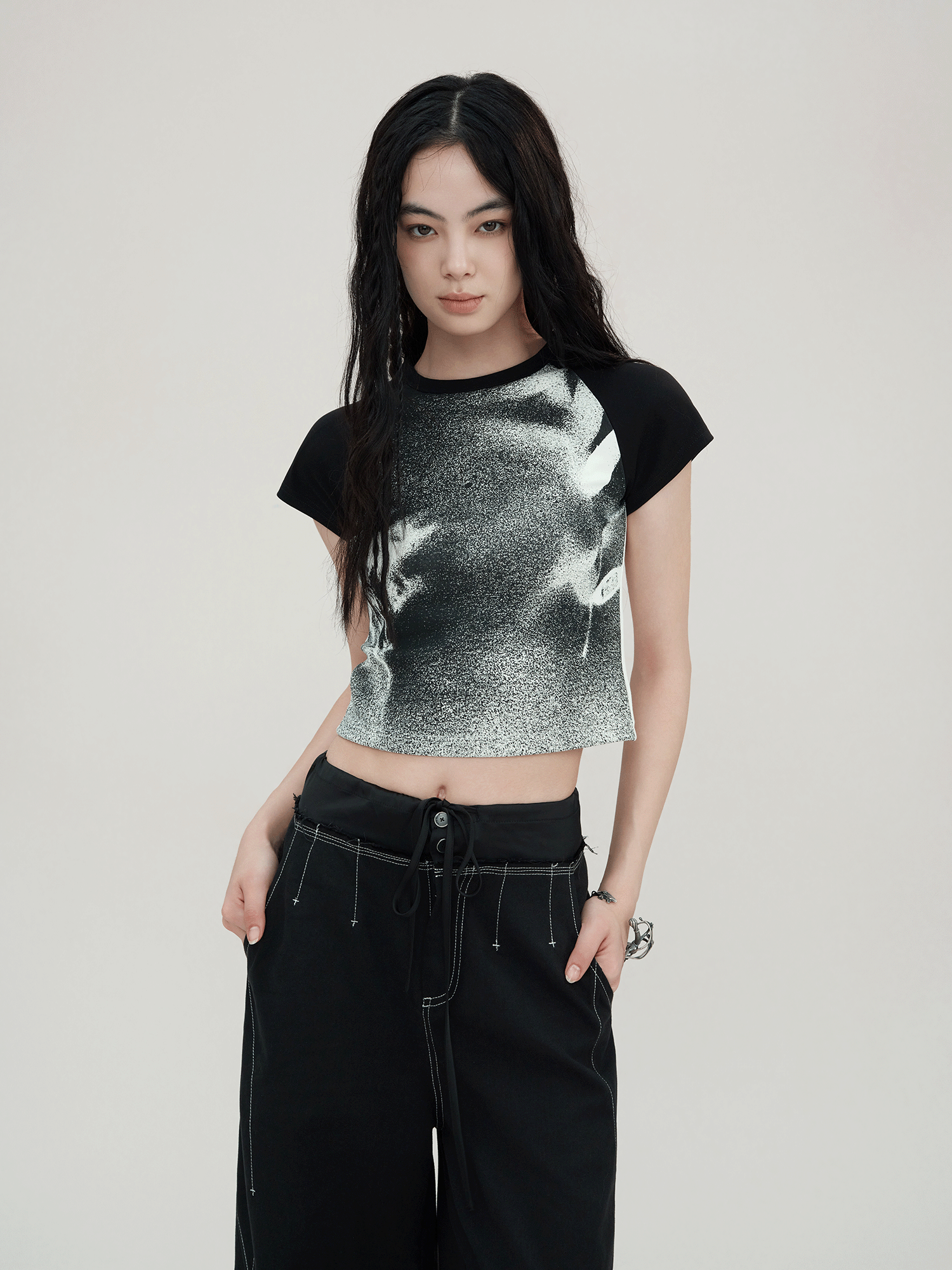 Shadow Flower Print Gradient T-shirt