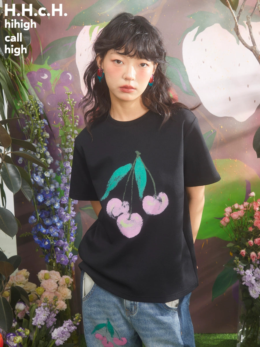 Cherry Print Loose Round Neck T-shirt