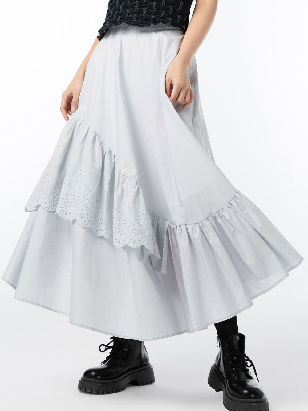 Dislocation Stitching Lace Skirt