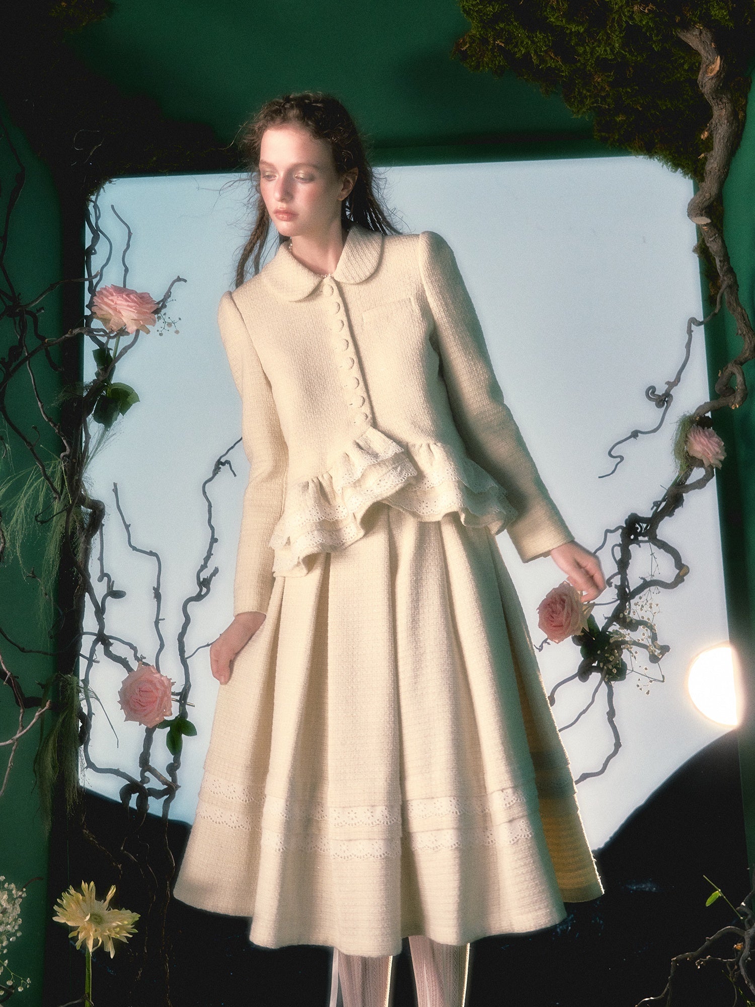 Irregular Lace Hem Jacket & Elastic Waist Pleated Skirt