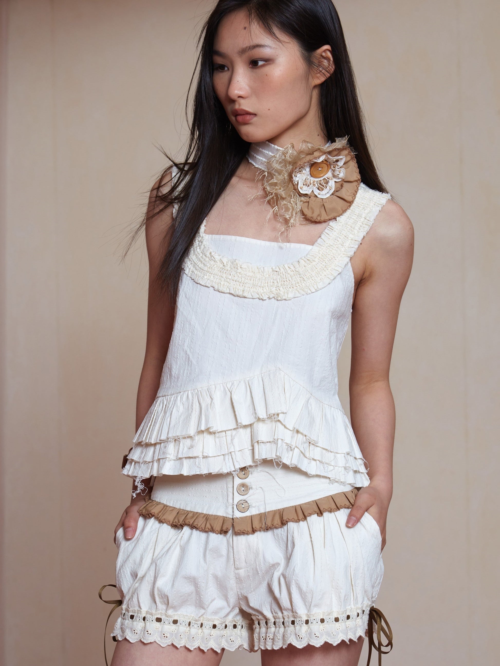 레이스 스트랩 랜턴 반바지