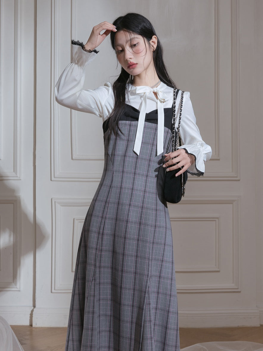 Plaid Suspender Jupe et Bow Tie Pullover Configuration