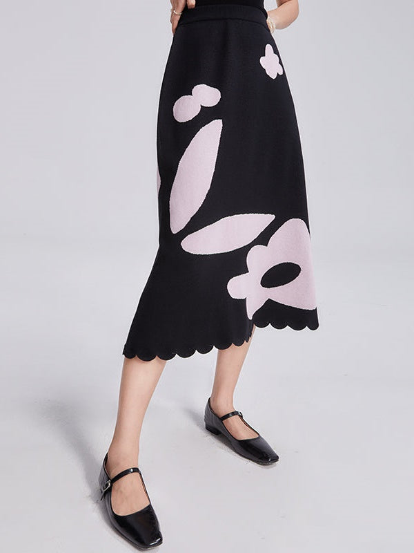 Tulip Contrast Color Short-Sleeeded Knit & Skirt