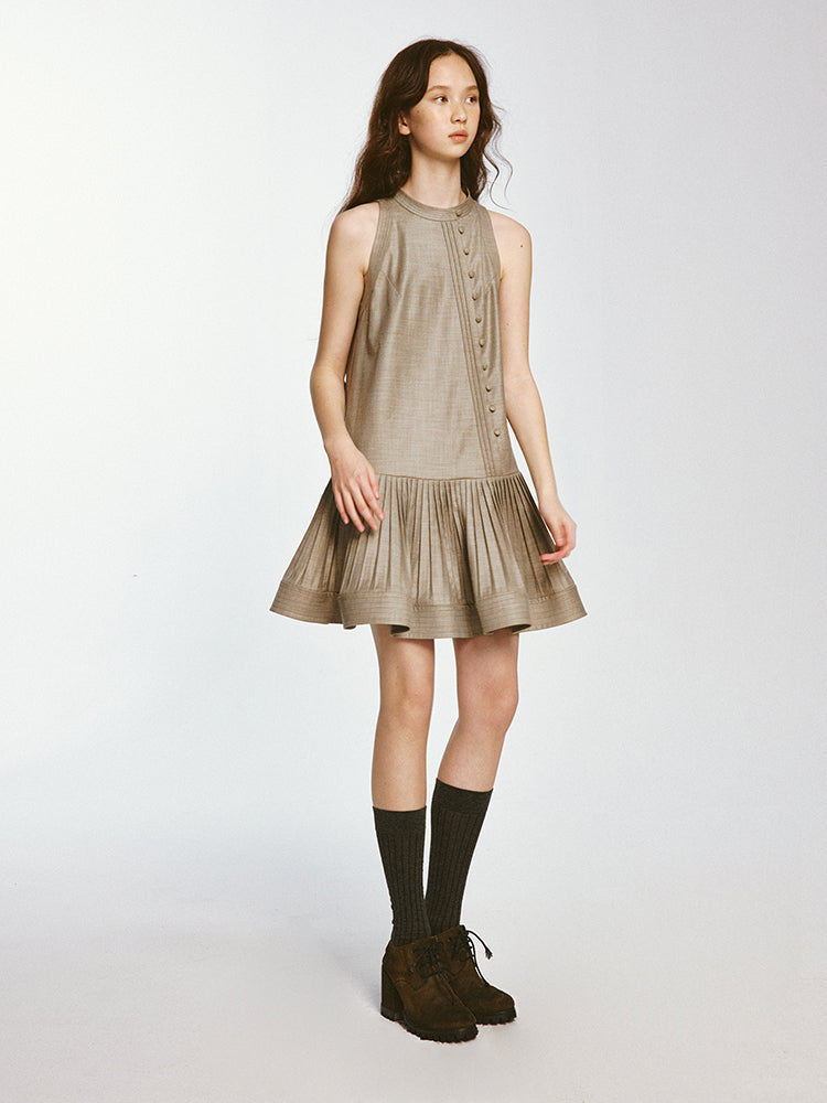 Robe sans manches en trois dimensions plissées