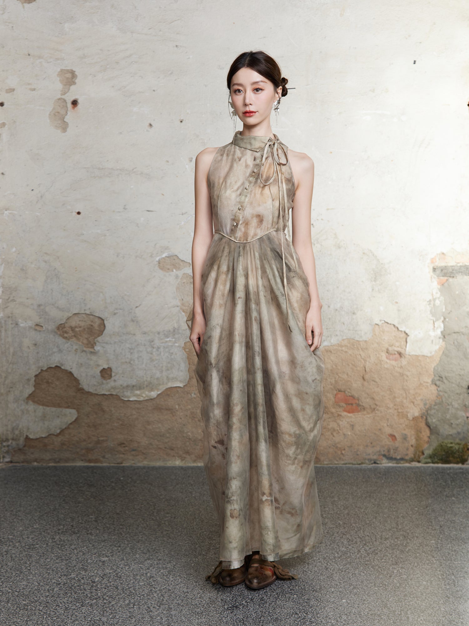 Chinese Style Waist Vase Cowl Dress