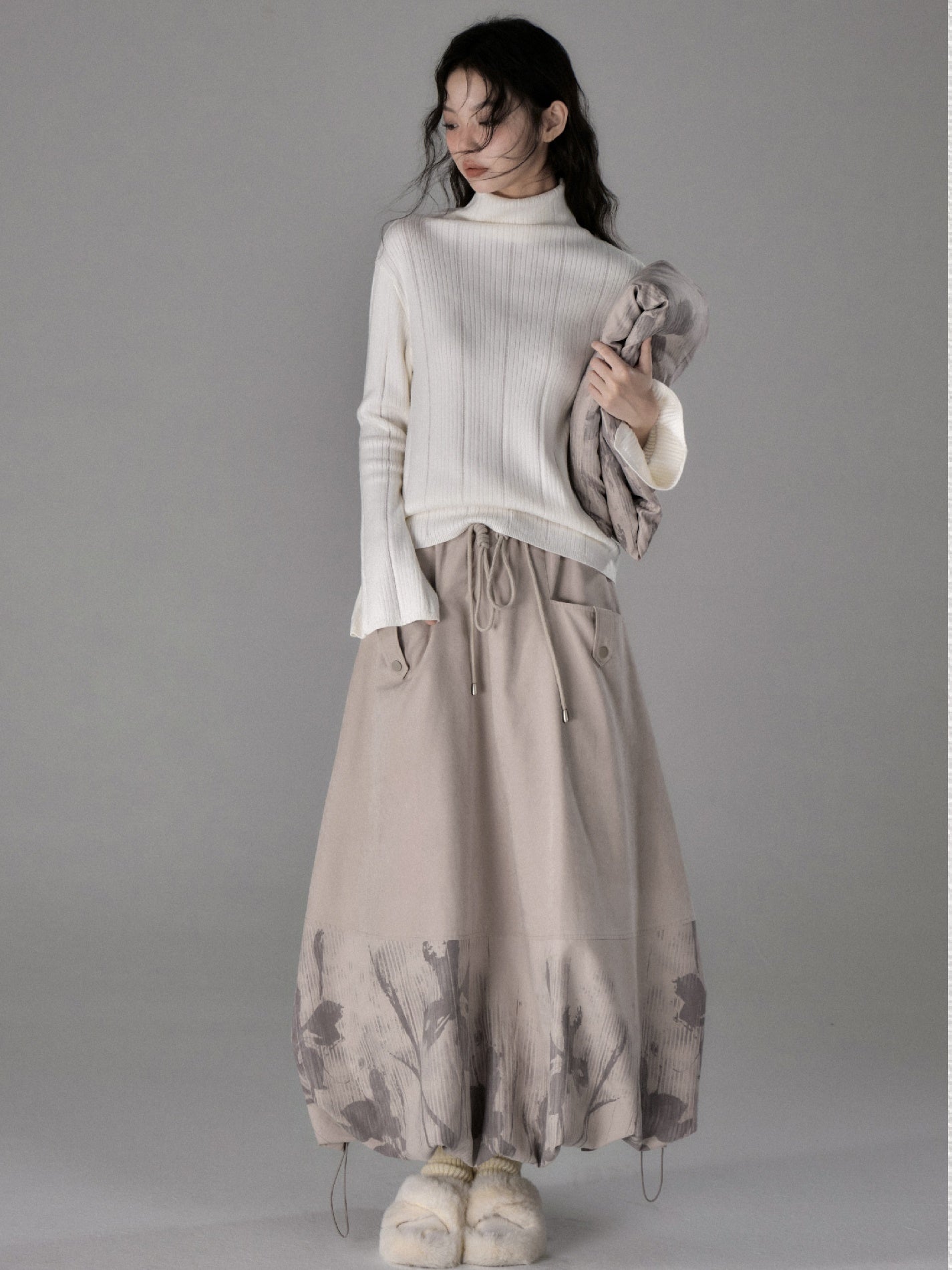 Floating Flower Shadow Printed Quilted A-line Bud Skirt