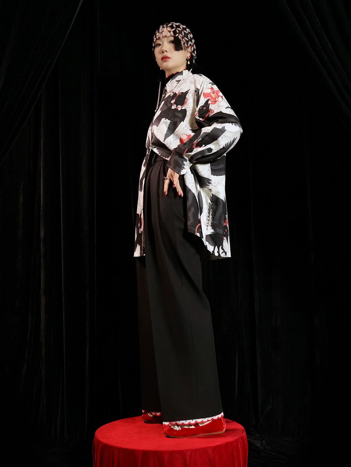 Pantalon de plis pressé à la jambe large de lacet