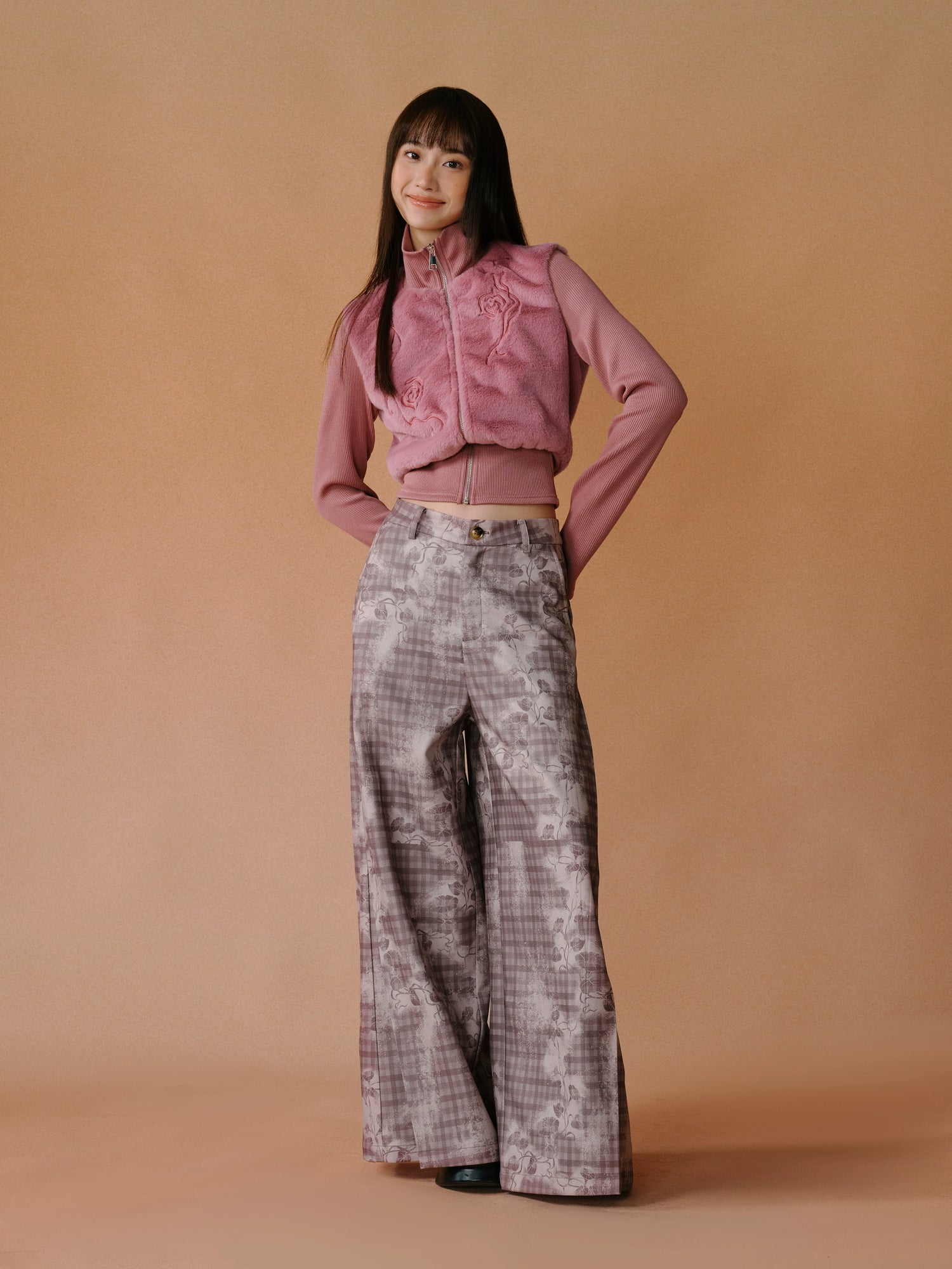 모피 스티칭 꽃 포도 나무 지퍼 높은 목 자켓