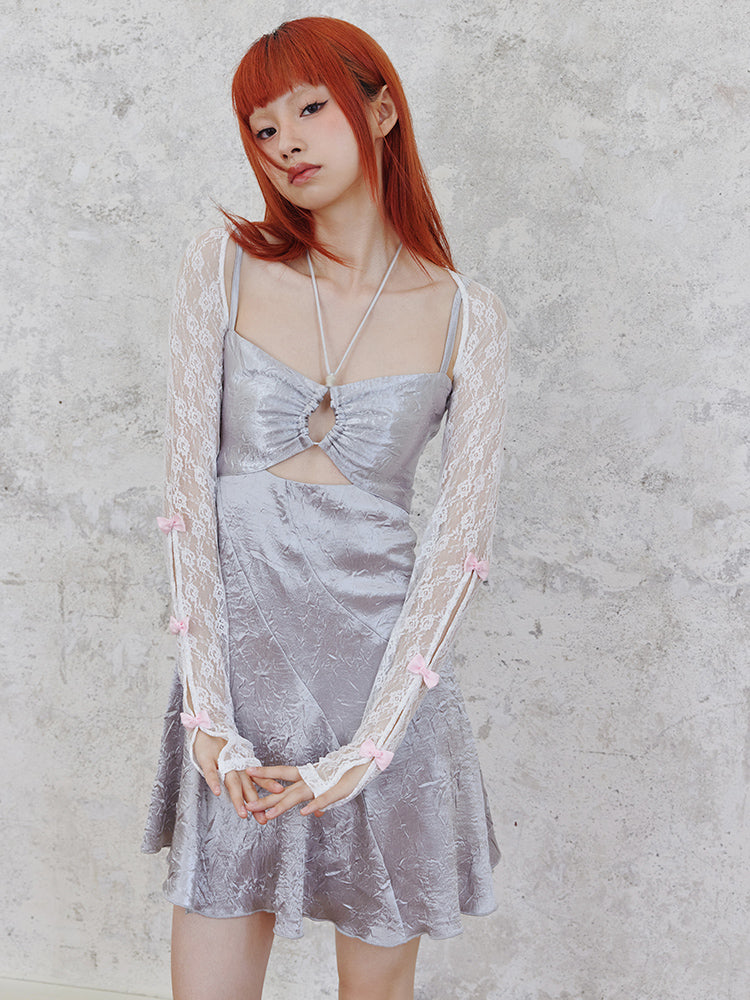 반짝이는 중공 서스펜더 드레스 & 레이스 슬리브