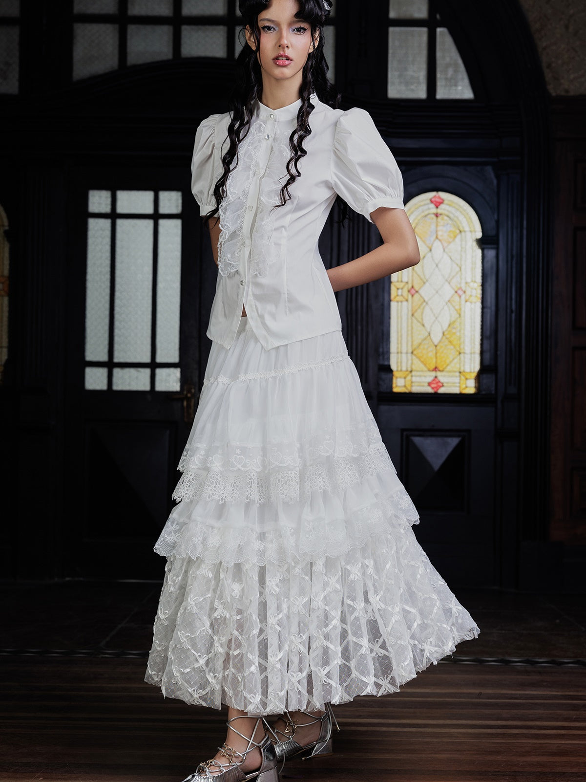 Lace Pearl Buckle Waist Shirt & Lace Cake Skirt