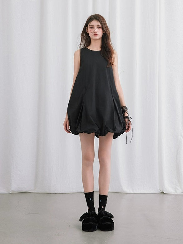 Backless Bud Cloud Sleeveless One-piece