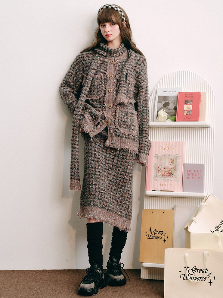 Knitted Fringe Cardigan Jacket With Stole & Long Skirt